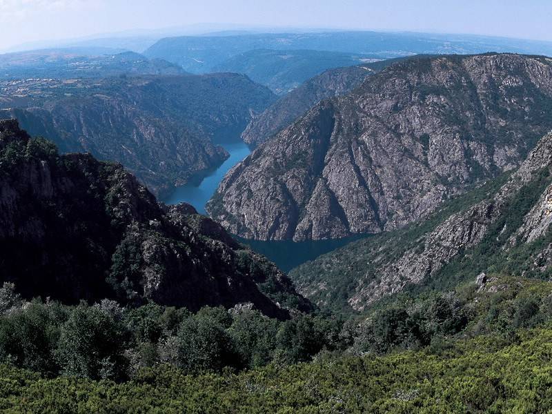 pero no era el unico terrateniente del norte de francia