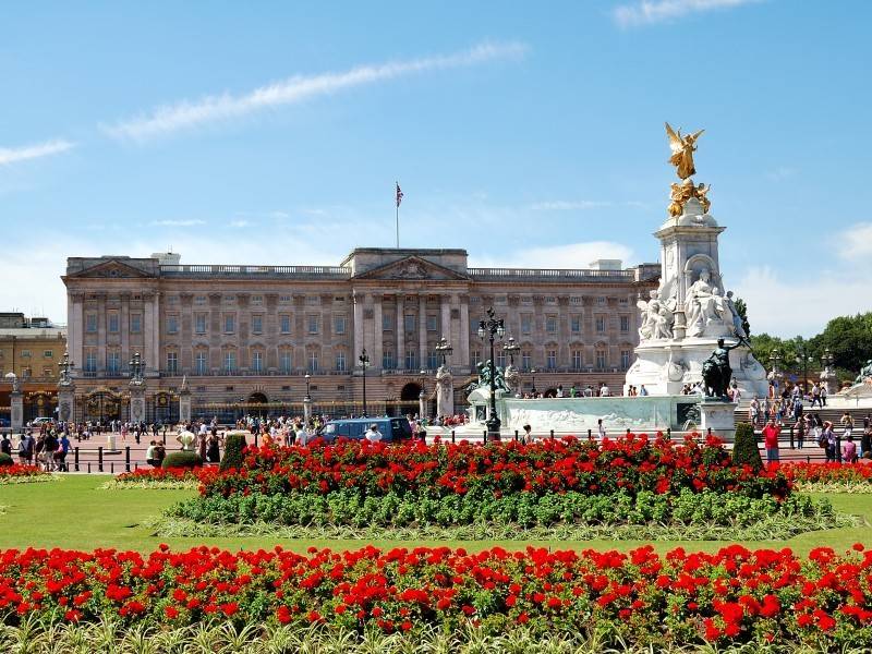 es un hombre muy listo