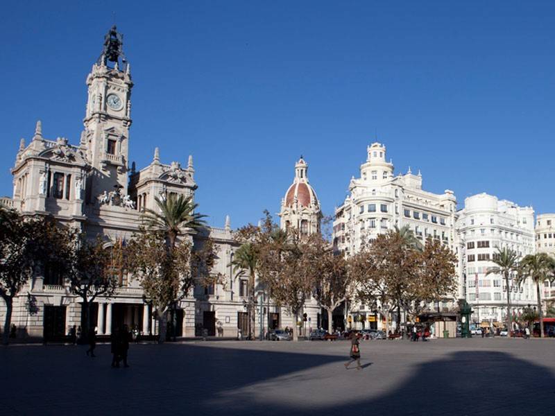 desde hace ocho anos no han cambiado el itinerario