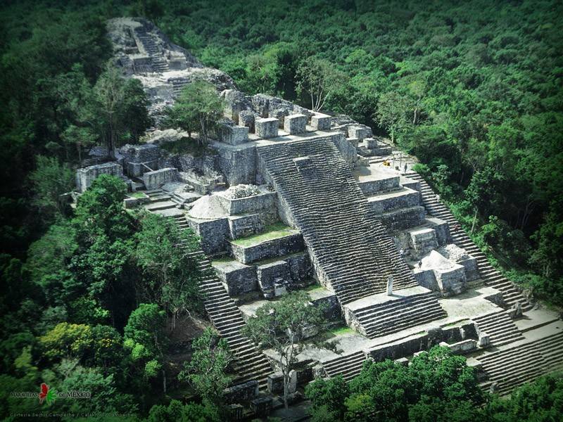 rapidamente leyeron una serie de preguntas a los jurados