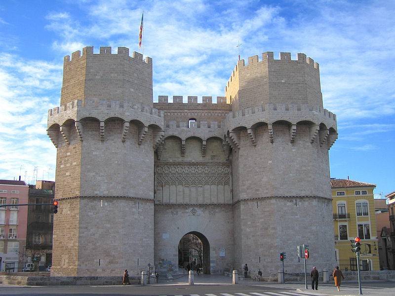 templo un poco la trompeta que estaba demasiado alta