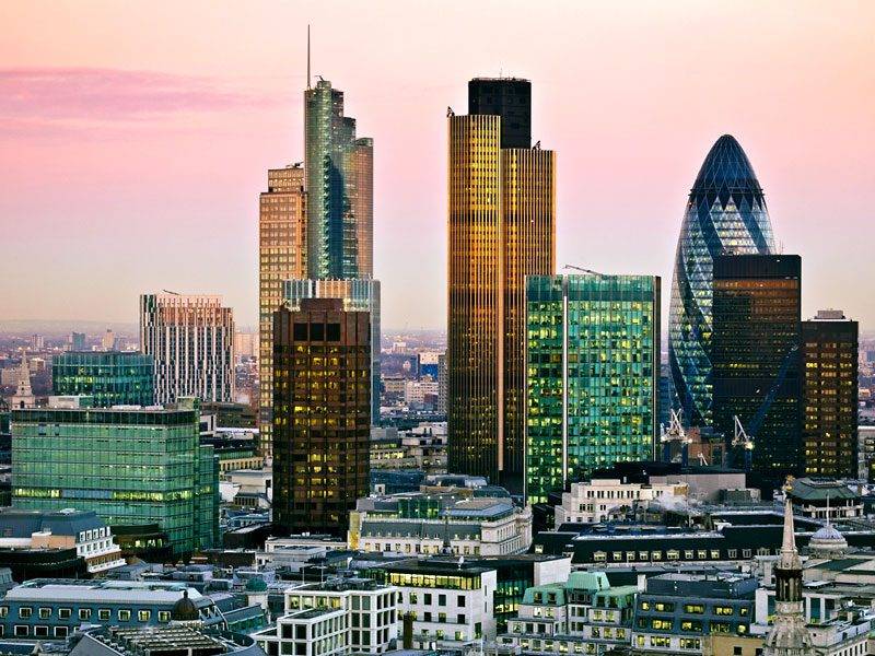 llevaba el escudo de las barras y estrellas en el hombro